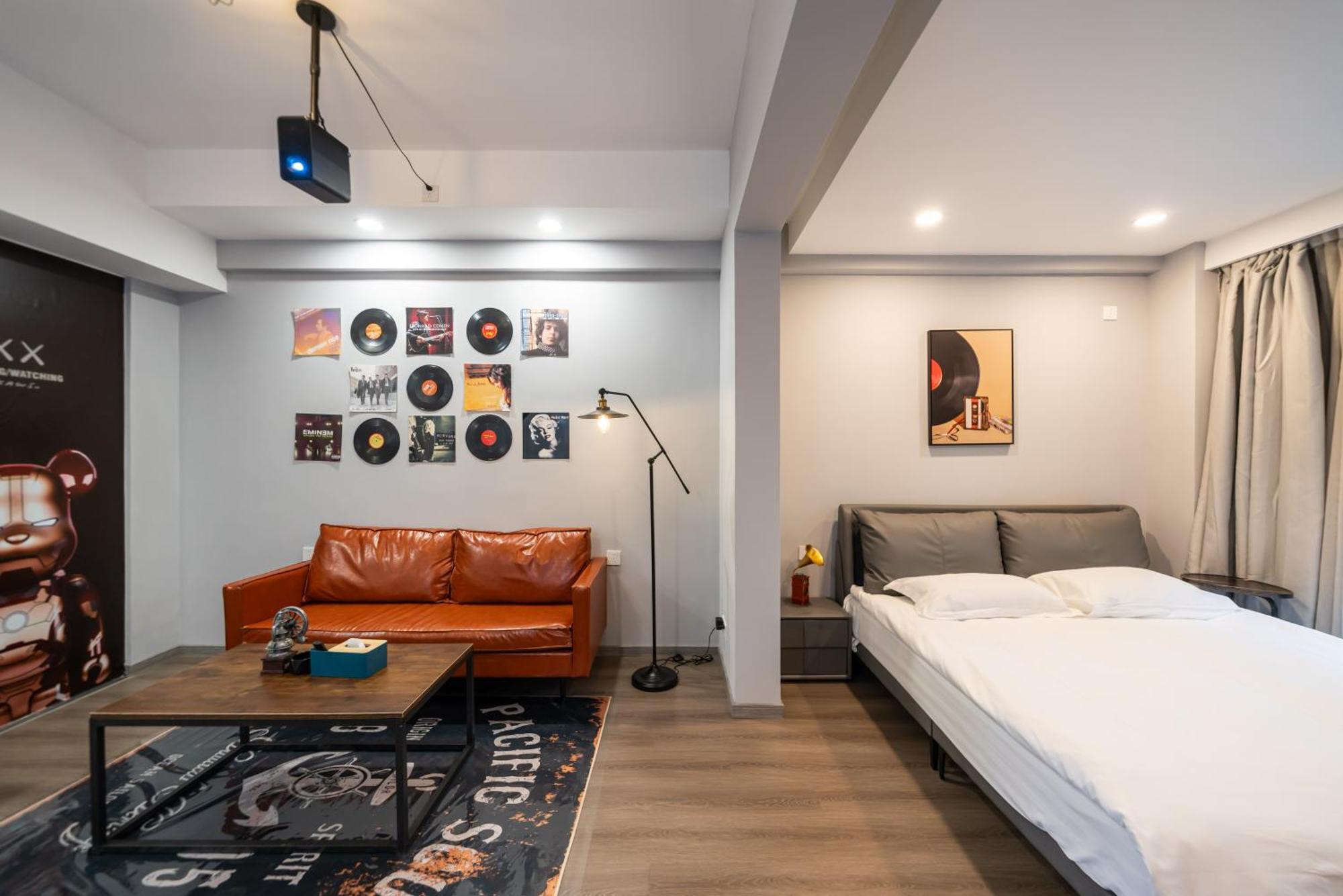 Cloud Expo Aparthotel